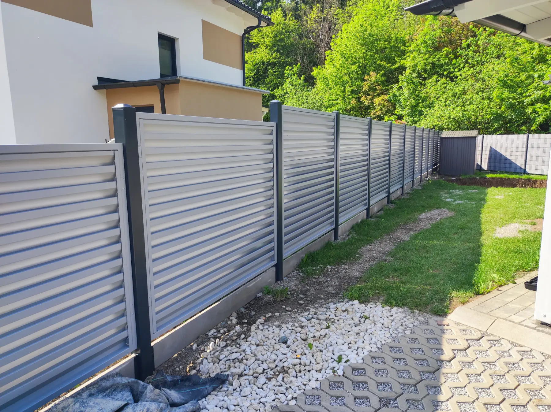 Individuelle Zaunanlage von Drei-S